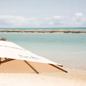 Flat Marupiara Equipado, No Trecho Da De Muro Alto, Beira-mar Com Piscina, Varanda, Restaurante, Conveniencia, Estacionamento E Wi-fi, A 10' De Carro De Apartamento